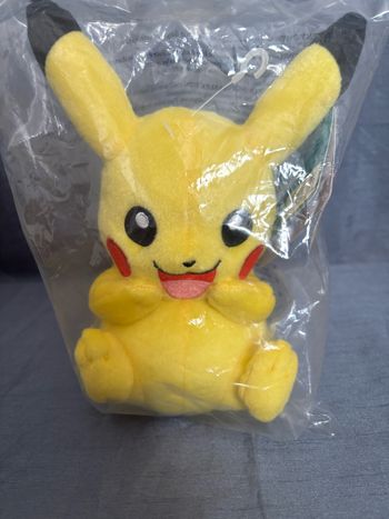 Peluche Pokémon pikachu