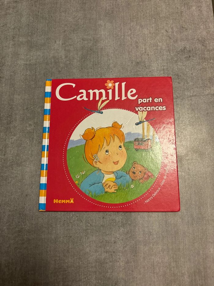 Livre Camille part en vacances