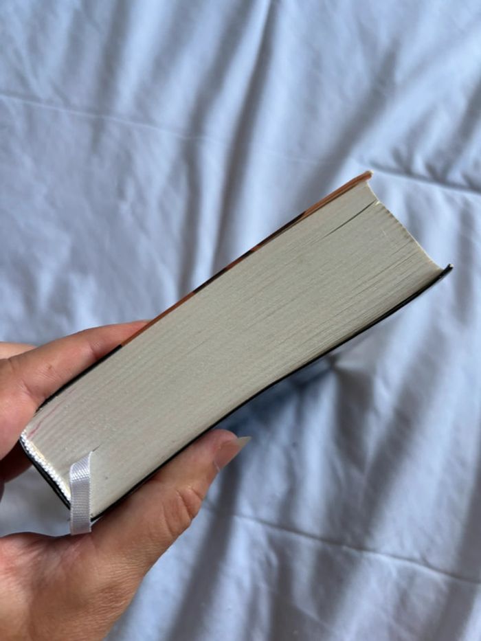 Livre Agatha Christie Double roman La mort n’est pas une fin Meurtre au champagne 00s - photo numéro 6