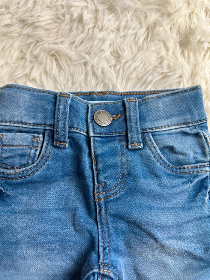Jean primark taille 0-3 mois - photo numéro 2