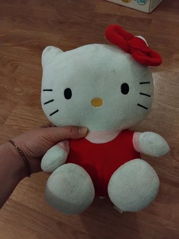 Hello ketty peluche