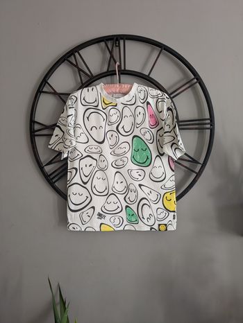 Tee shirt enfant - Zara - taille 10 ans - Smiley 