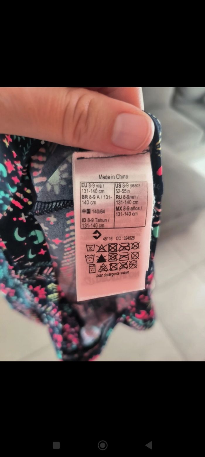 Vend maillot de bain fille 8/9 ans - photo numéro 4