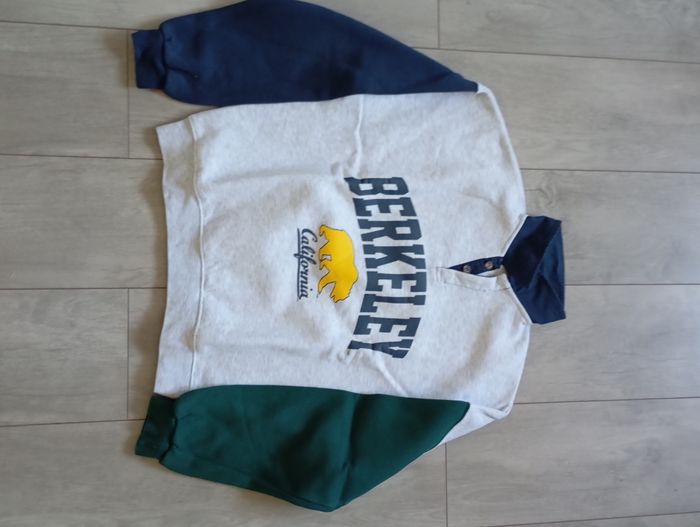 Sweat shirt