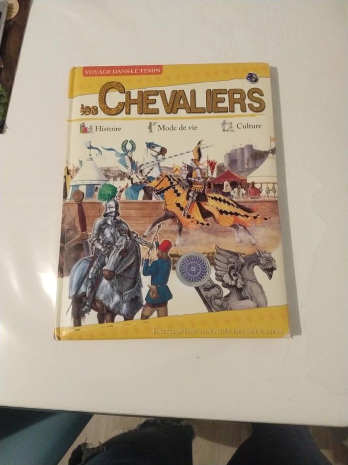 Livre le chevaliers