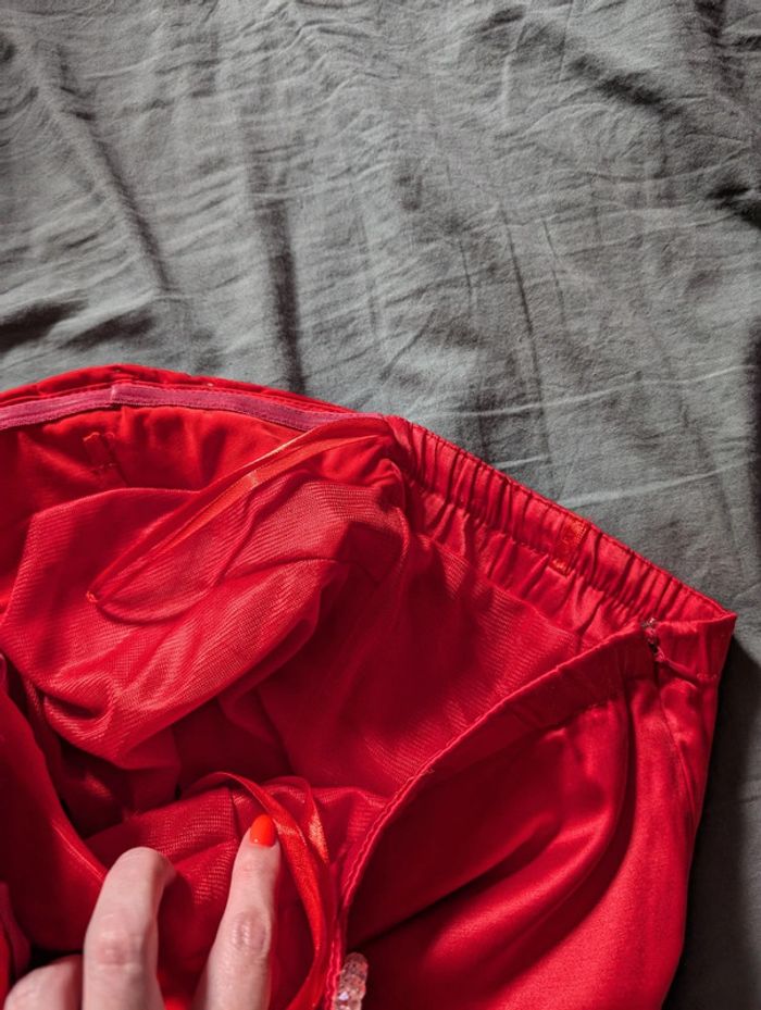 Robe de soirée moulante - photo numéro 6