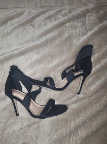 Escarpin taille 39 Cuccoo neuf