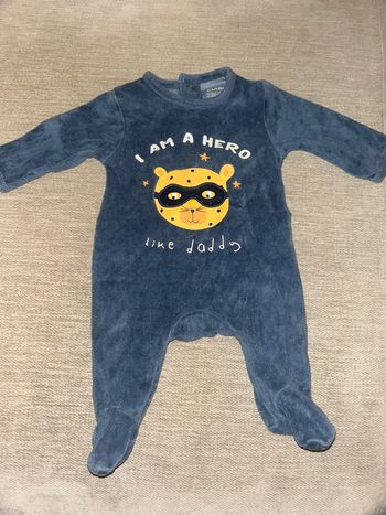 Pyjama bébé taille 1 mois Kiabi