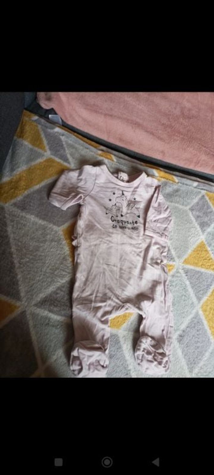 Pijamas 1 mois