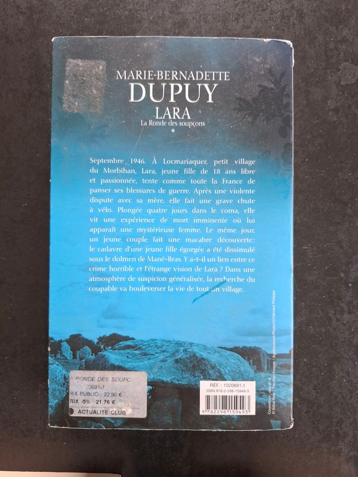 Lot de 3 romans Lara de Marie-Bernadette Dupuy en bon état - photo numéro 2