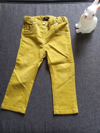 Pantalon jaune moutarde 18mois
