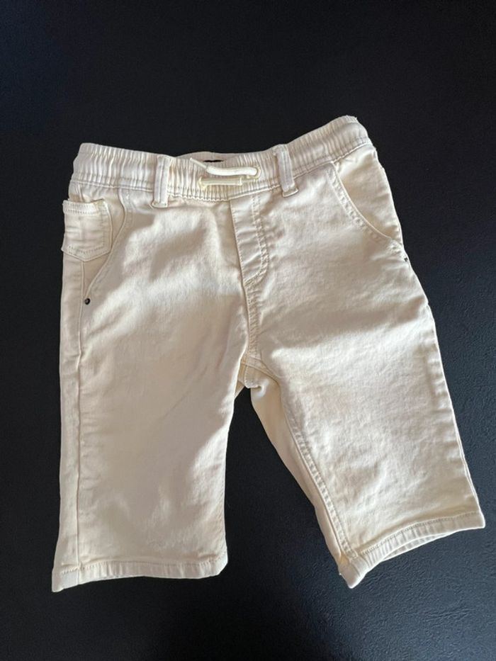 Short jaune pale IKKS