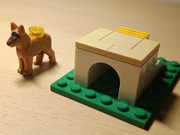🥾🐕🦺🏘️ Trio Lego randonneur ; son chien la niche + petit banc - photo numéro 3