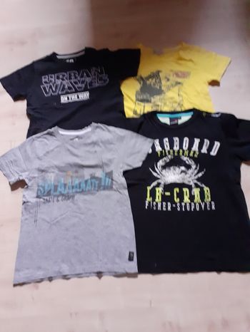 T-shirts taille 10ans en très bon état