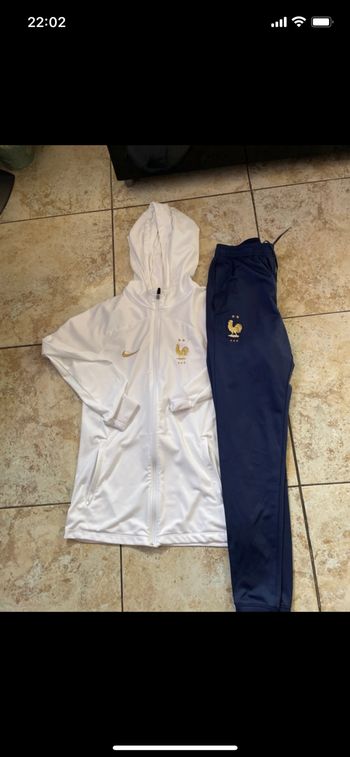 Survêtement Nike équipe de France deux étoiles