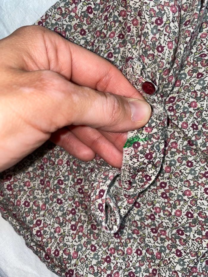 Blouse fleurie okaidi 6 ans - photo numéro 3