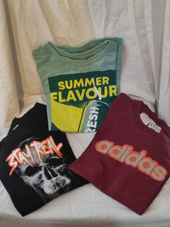 Lots  tee-shirts manches courtes
