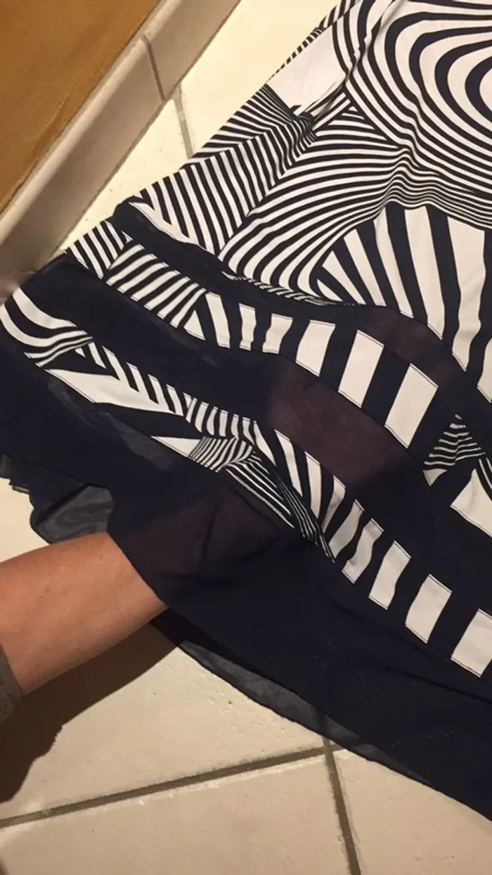 Robe invitée mariage ou cocktail « Tia » - photo numéro 4