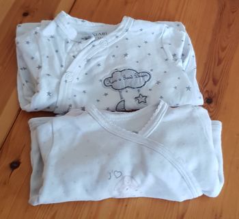 Lot 2 pyjamas