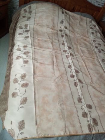 nappe carré aanti tache 180*180cm