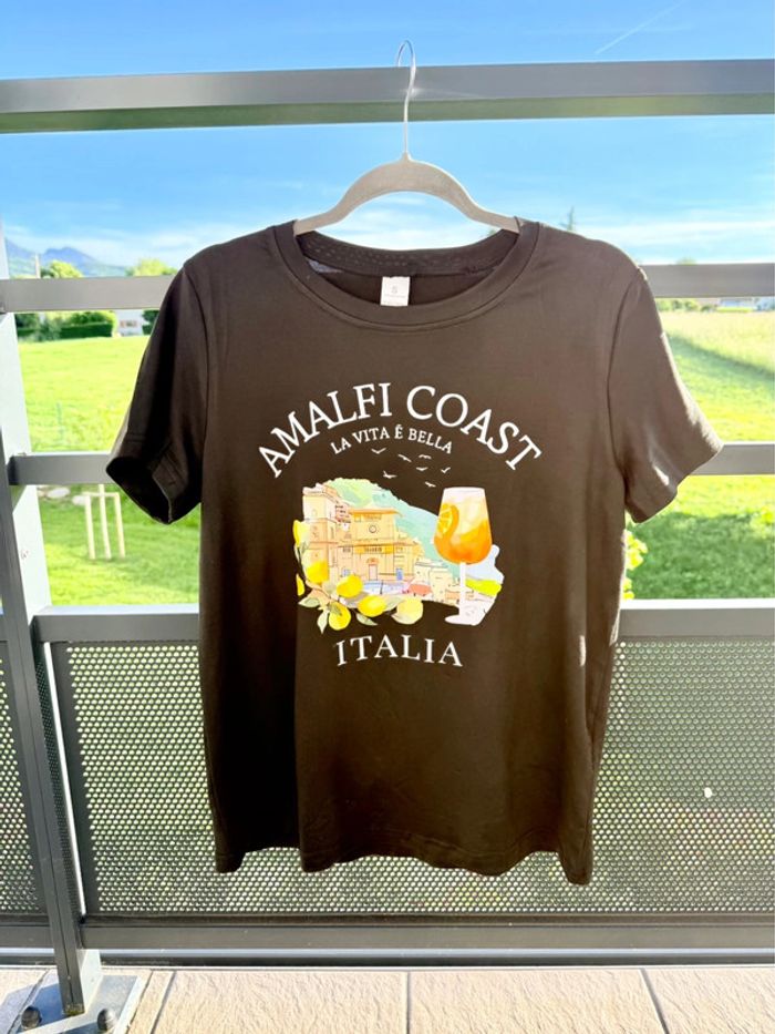 T-shirt noir “Amalfi Coast” Souvenir d’Italie