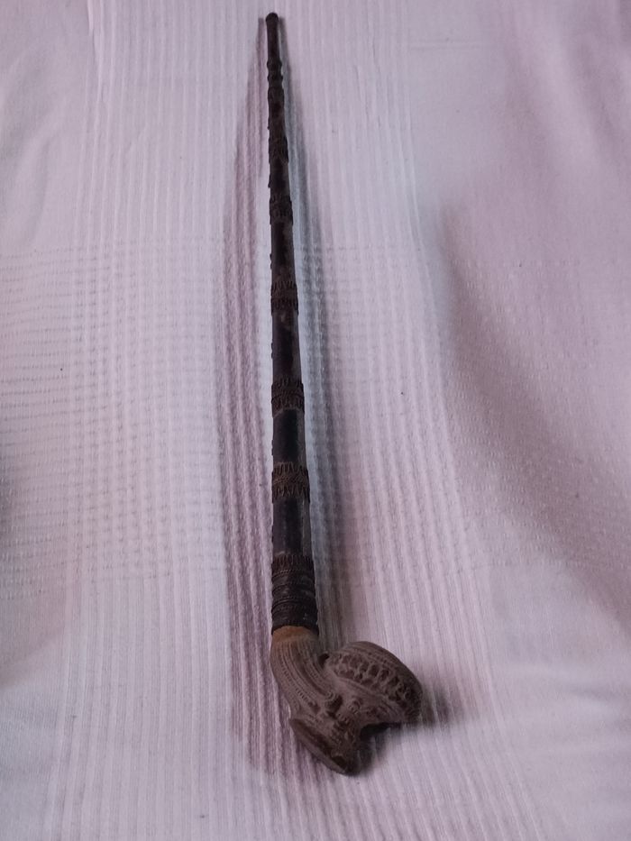 Ancienne pipe en pierre