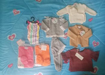 Lot vêtements fille 3 mois neufs 