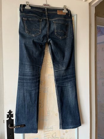 À saisir Jean taille basse 