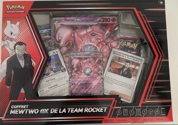 Coffret mewtwo ex de la team rocket