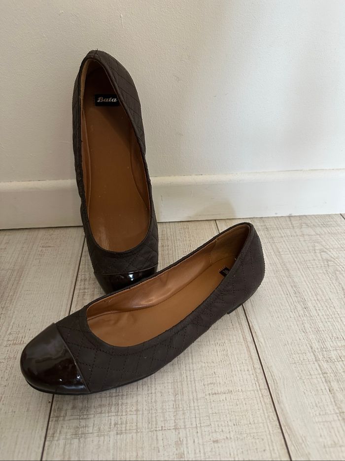 Ballerines Bata peu portées T40 - photo numéro 4