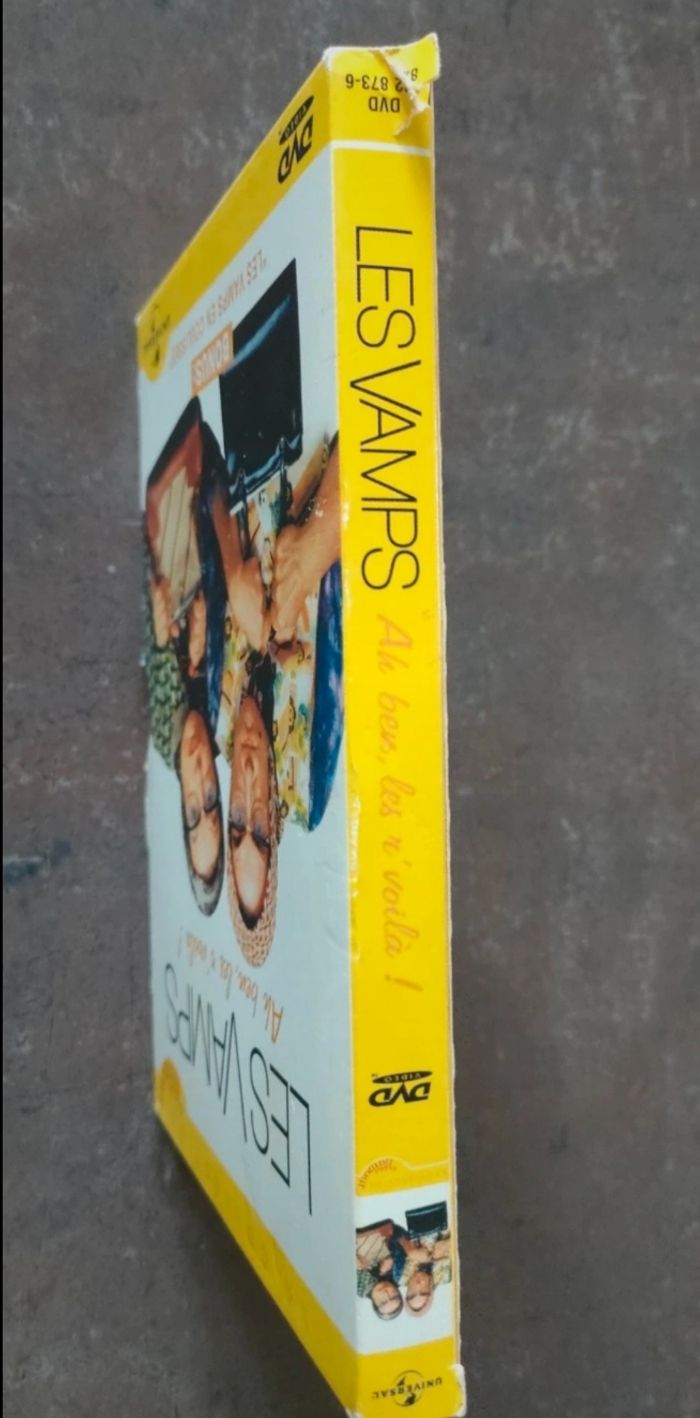 DVD Les Vamps " ah ben les r'voilà " - photo numéro 3