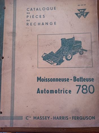 Catalogue de pièces de rechange moissonneuse batteuse automotrice 780