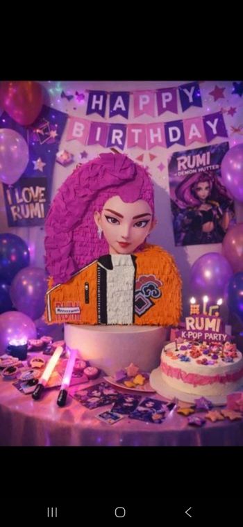 Pinata anniversaire k-pop 