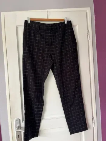 Pantalon homme slim fit – H&M – T32 à carreaux