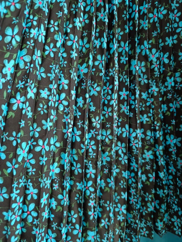 Robe longue noire fleurs bleu neuve taille M - photo numéro 3