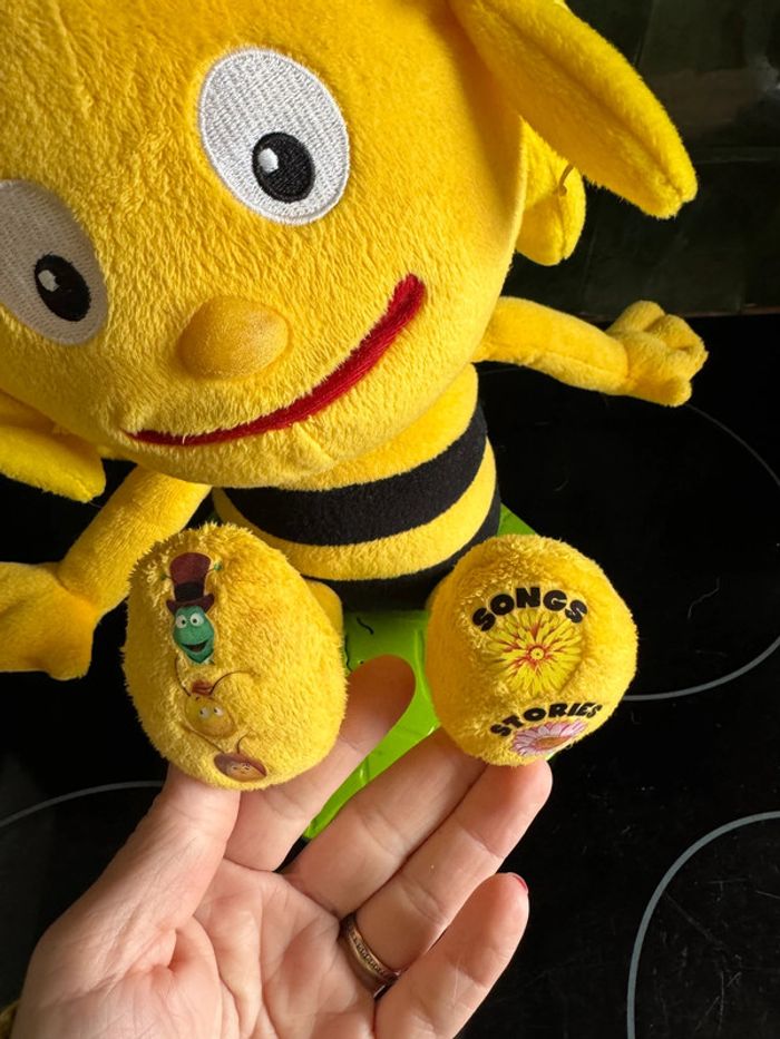 Maya l’abeille - photo numéro 2