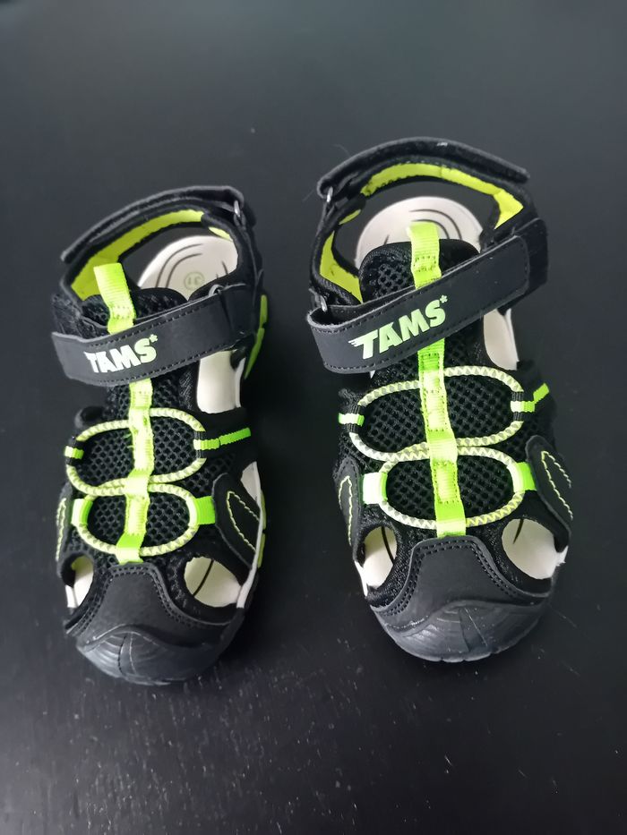 Baskets ouvertes taille 31