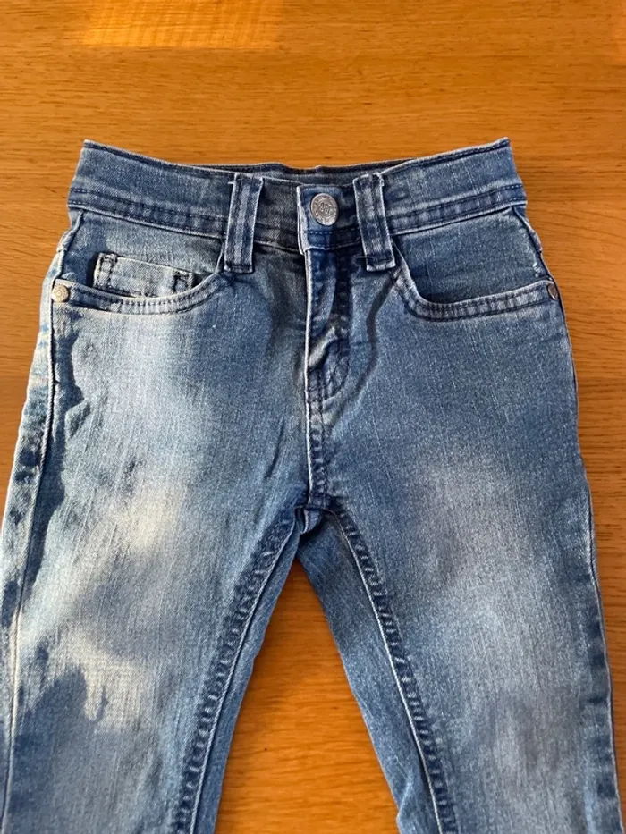 Jeans fille 4 ans - photo numéro 2