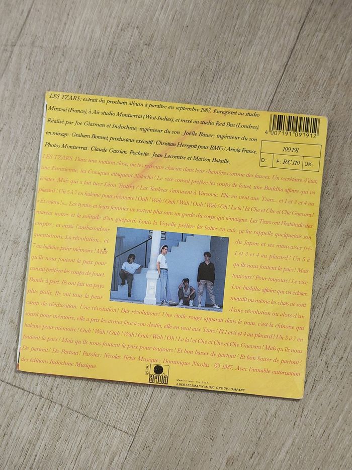 Indochine – Les Tzars (45T, 1987, Ariola France) - photo numéro 2