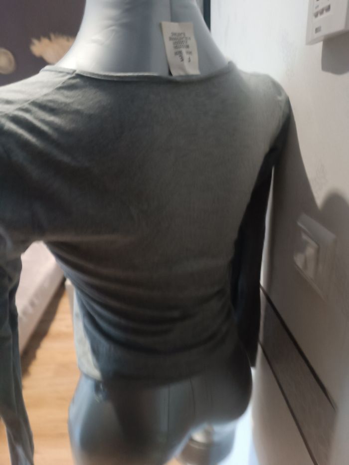 Haut femme t 34/36 - photo numéro 5