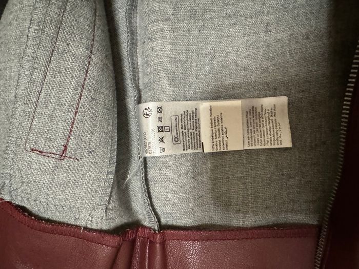 Jupe bordeaux imitation cuir - photo numéro 4