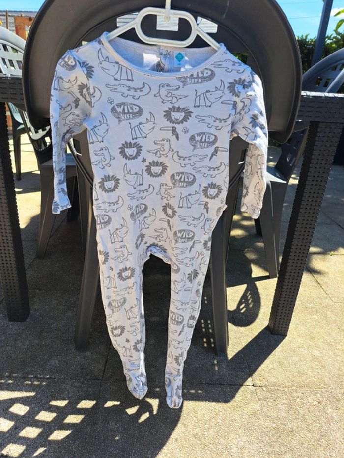 Pyjama fin et léger animaux gris et blanc antidérapant 23mois tex