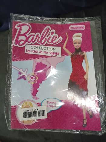 Robe de mes voyages barbie et livre neuf . Cuba