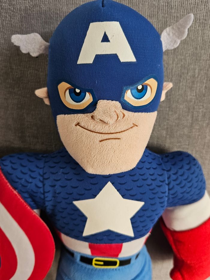 Peluche capitaine América Peluche - photo numéro 2