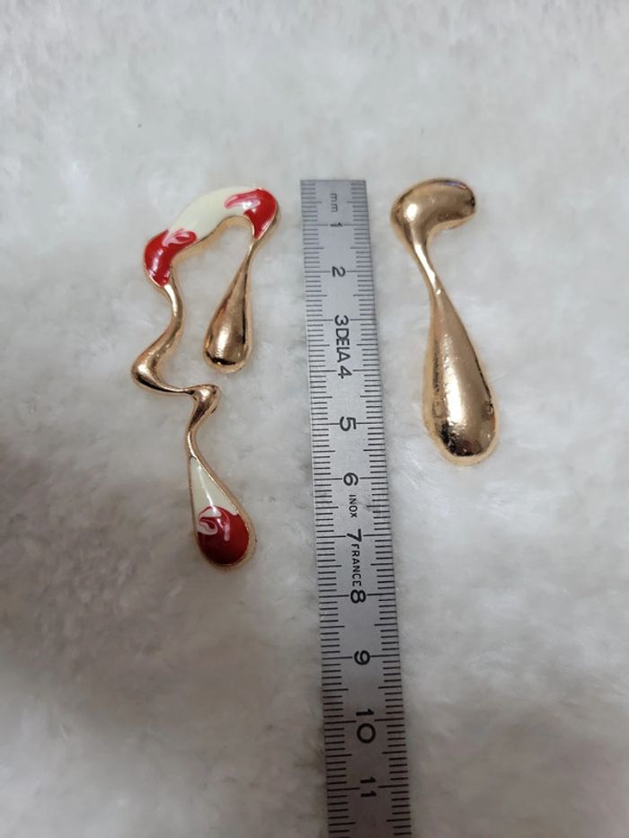 Boucles asymetriques bi colores - photo numéro 6