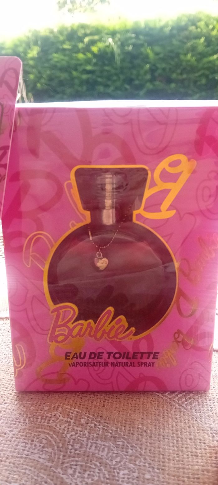 Lot produits barbie neufs - photo numéro 4