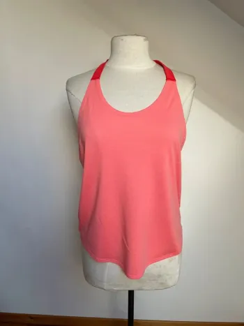 Beau Top sport Nike Just do it 🌸 M