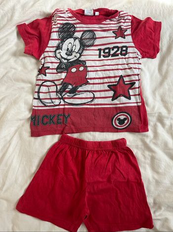 Pyjama short Mickey Mouse rouge 4A TBE