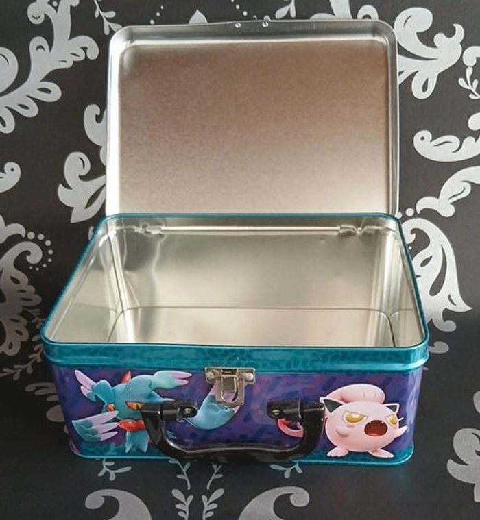 📌  Pokémon - Valise rentrée et Plumier Dracaufeu avec emballage - Lot 2 boîtes collector - photo numéro 2