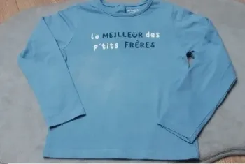 Tee-shirt ML vertbaudet bleu "le meilleur des p'tits frères" 36 mois en bon état